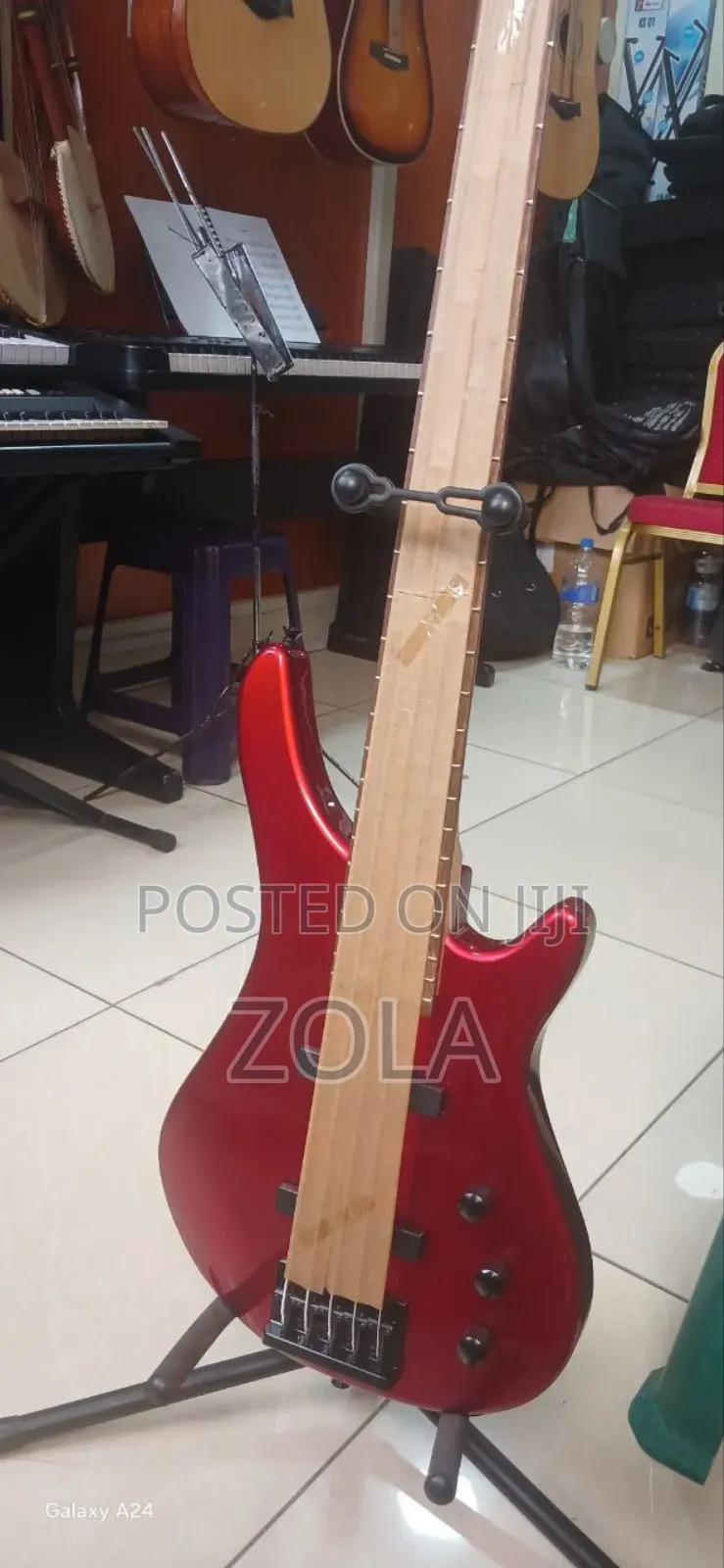 Lucky Star New
5 String Bass Guitar