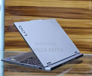 New Laptop Lenovo LOQ 15IRH8 16GB Intel Core I5 SSD 512GB