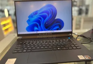 New Laptop Dell Alienware M15 R7 16GB AMD Ryzen 7 SSD 512GB