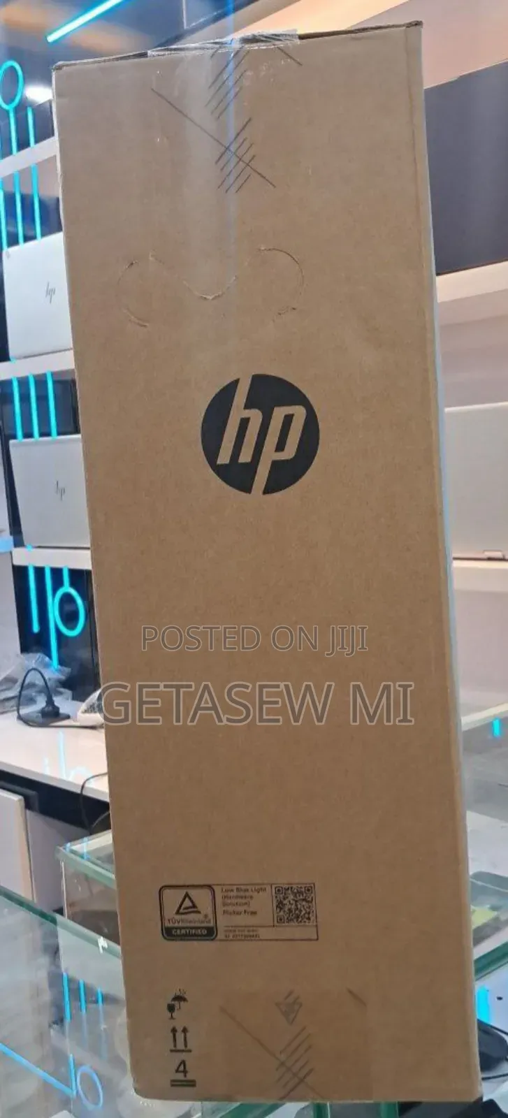 New HP 200 G4 22 All-in-One 8GB Intel Core I7 SSD 512GB