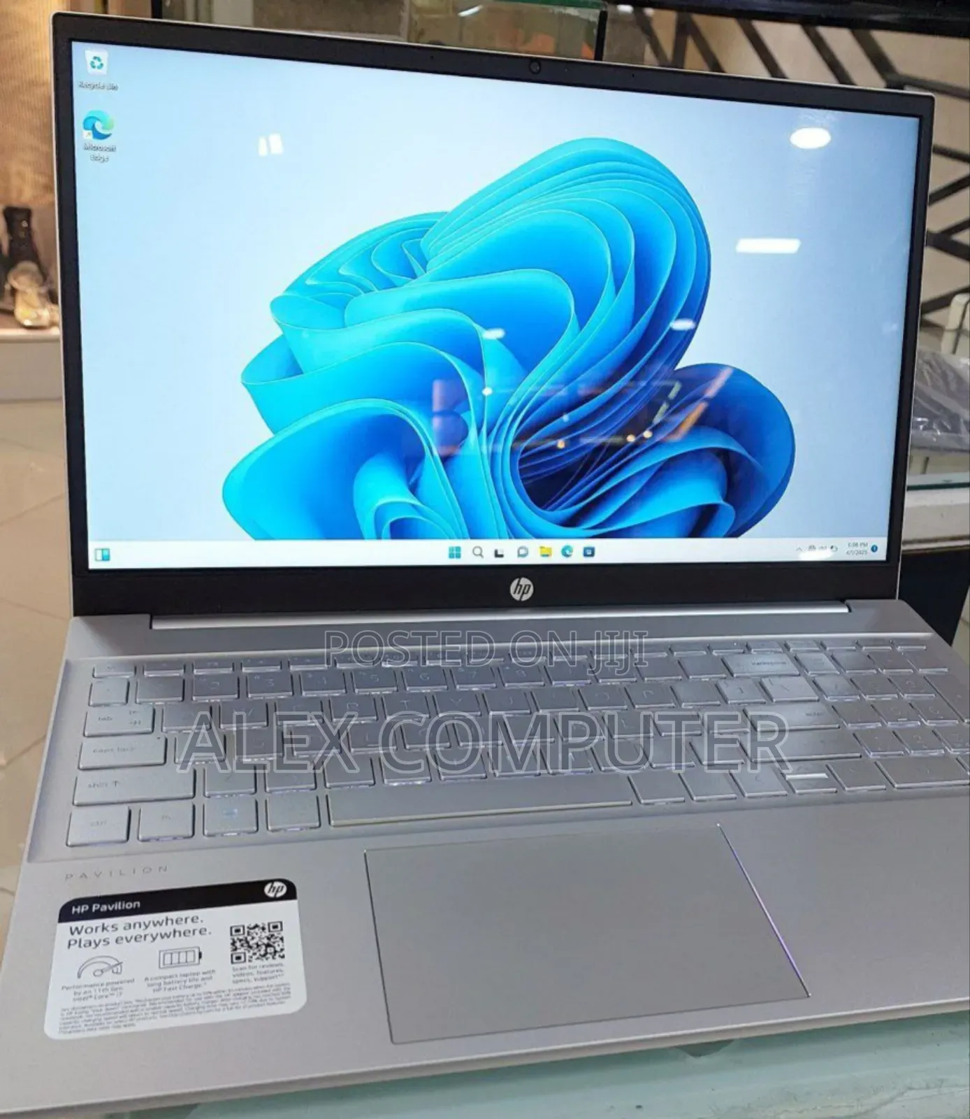 New Laptop HP Pavilion 15 8GB Intel Core I7 SSD 1T