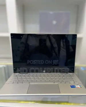 New Laptop HP Pavilion X360 8GB Intel Core I5 SSD 512GB