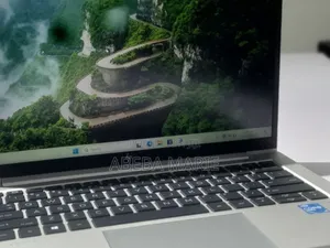 New Laptop HP EliteBook 840 16GB Intel Core I5 SSD 512GB