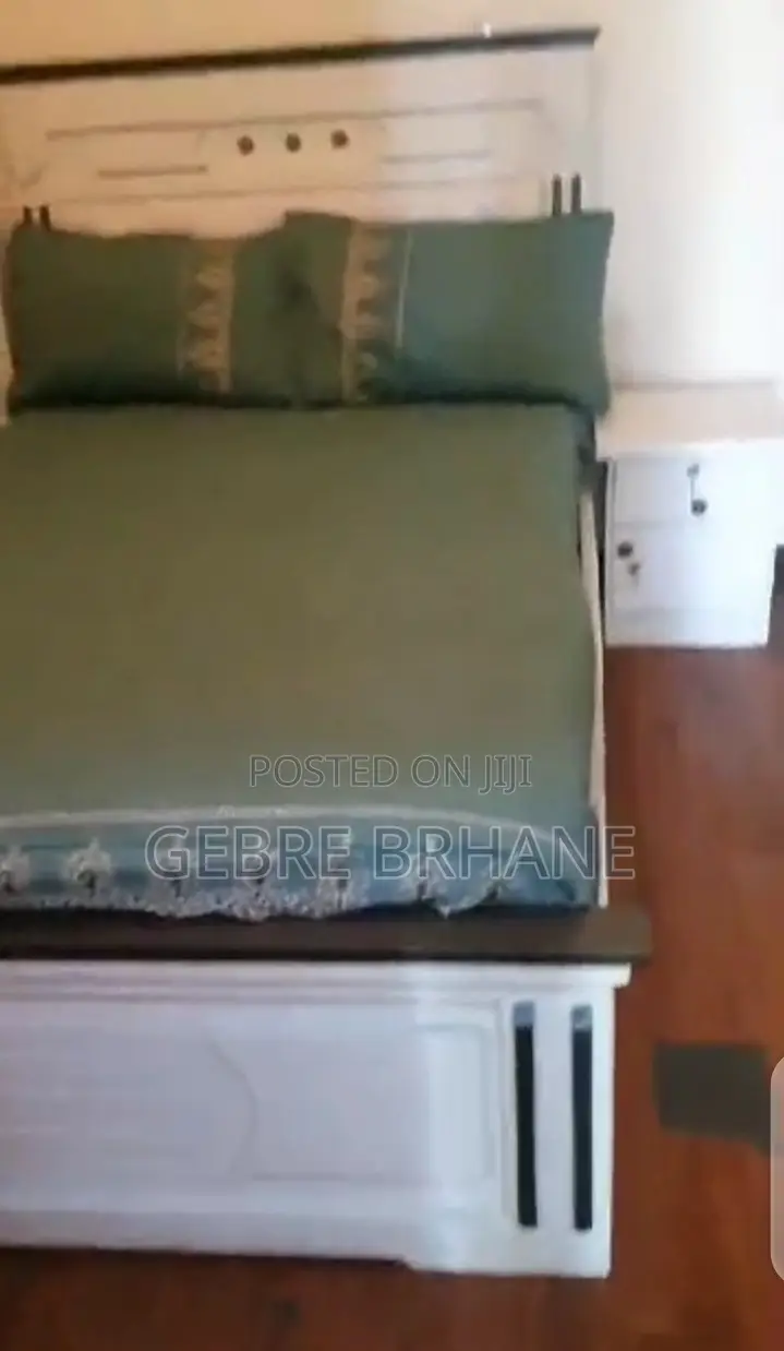 Furnished 2bdrm Apartment in Apartment, Yeka for rent