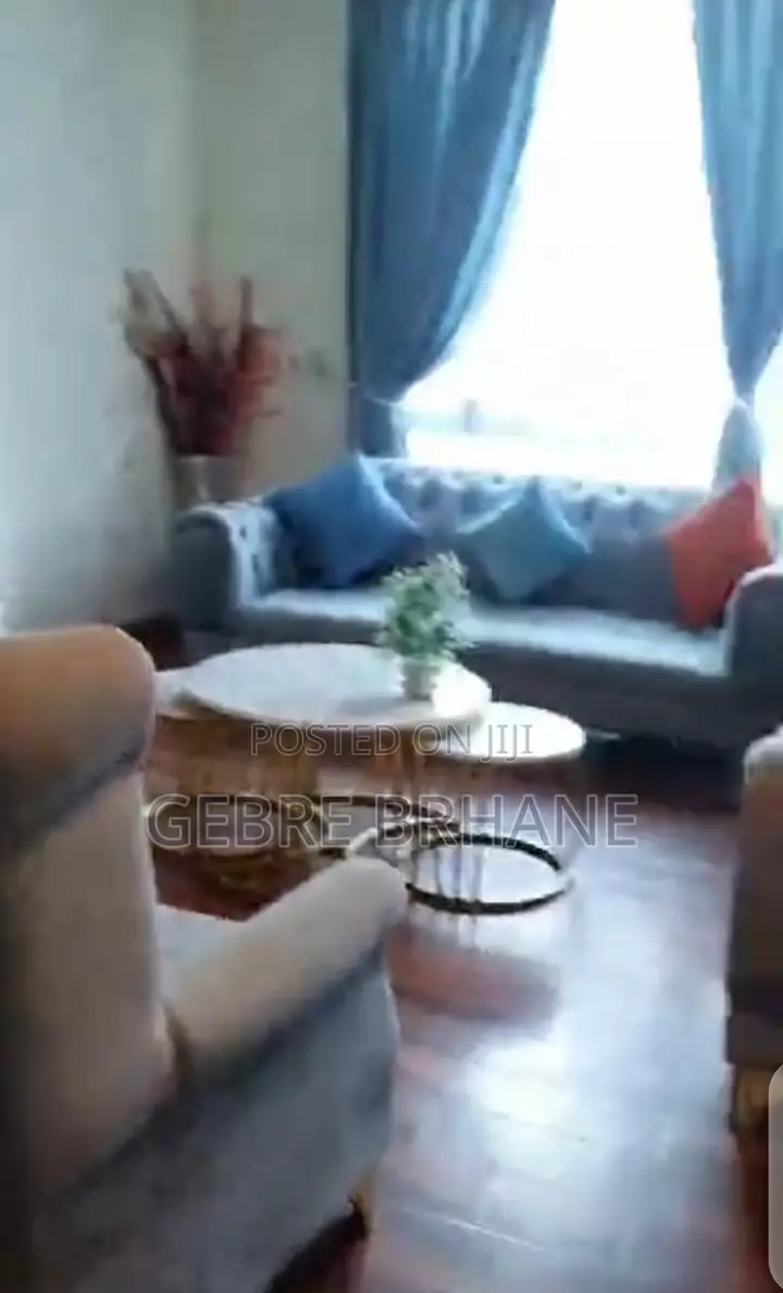 Furnished 2bdrm Apartment in Apartment, Yeka for rent