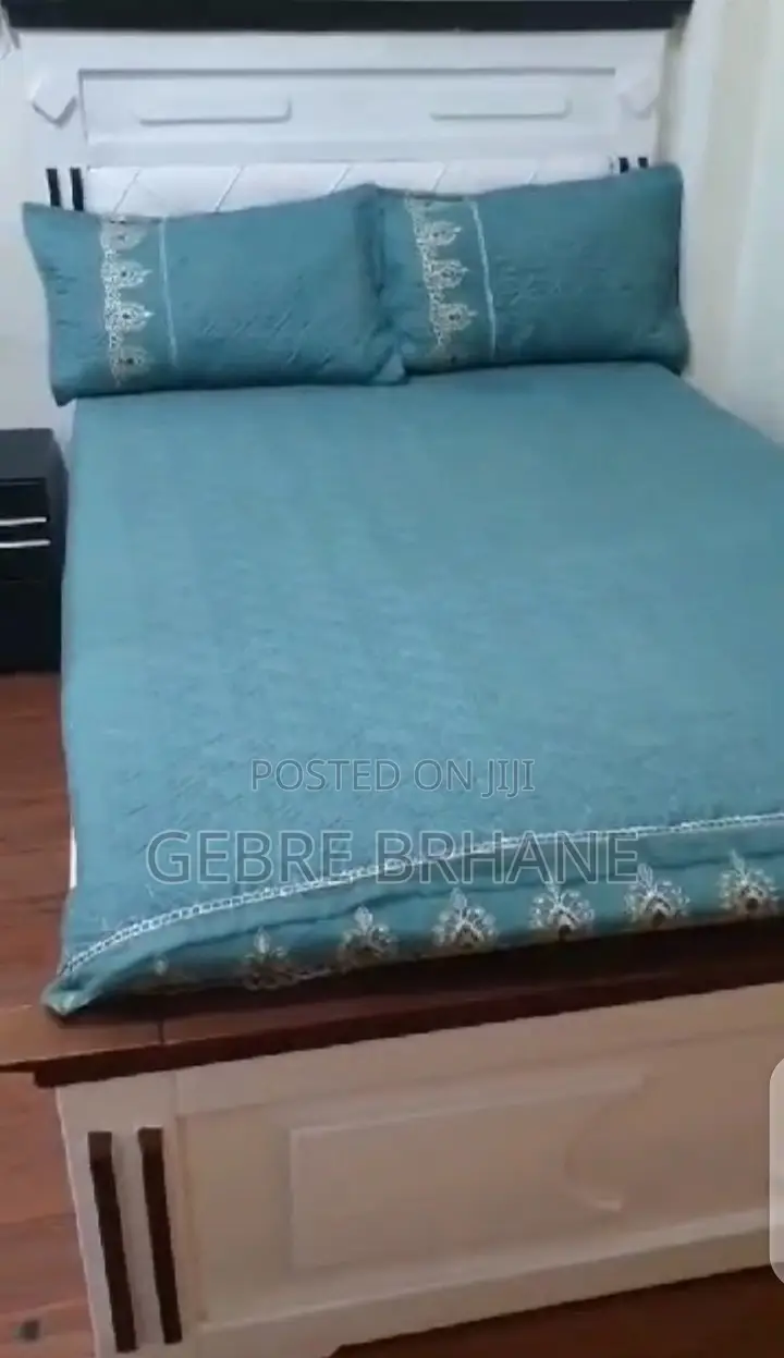 Furnished 2bdrm Apartment in Apartment, Yeka for rent