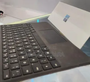 New Laptop Microsoft Surface Pro 7+ 16GB Intel Core I5 SSD 256GB