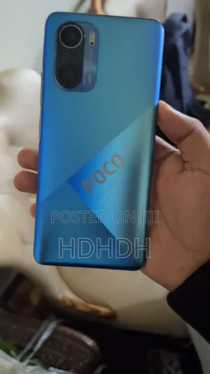 Photo - Xiaomi Poco F3 256 GB Blue