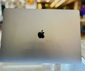 New Laptop Apple MacBook Pro 2019 16GB Intel Core I7 SSD 512GB