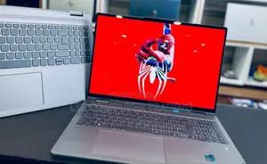 New Laptop Lenovo Yoga 7i 16GB Intel Core I7 SSD 1T