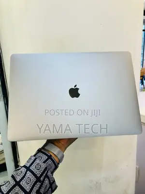 Photo - New Laptop Apple MacBook Pro 2018 32GB Intel Core I9 SSD 512GB