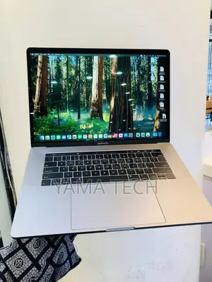 New Laptop Apple MacBook Pro 2018 32GB Intel Core I9 SSD 512GB