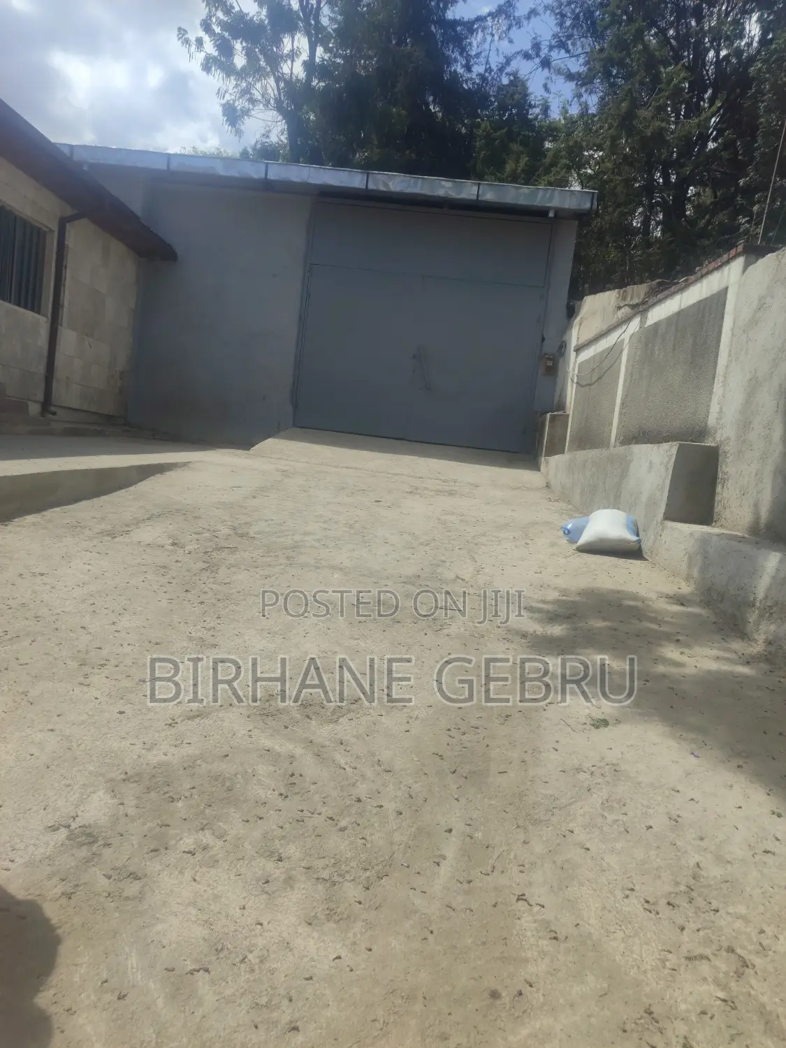 Store or Workshop for Rent