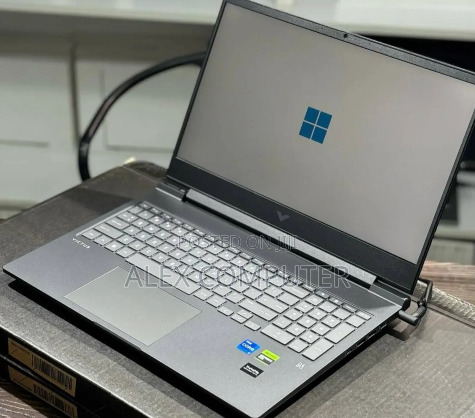 New Laptop HP Victus 15 16GB Intel Core I7 SSD 1T