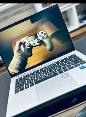 New Laptop HP EliteBook 840 10 16GB Intel Core I7 SSD 1T