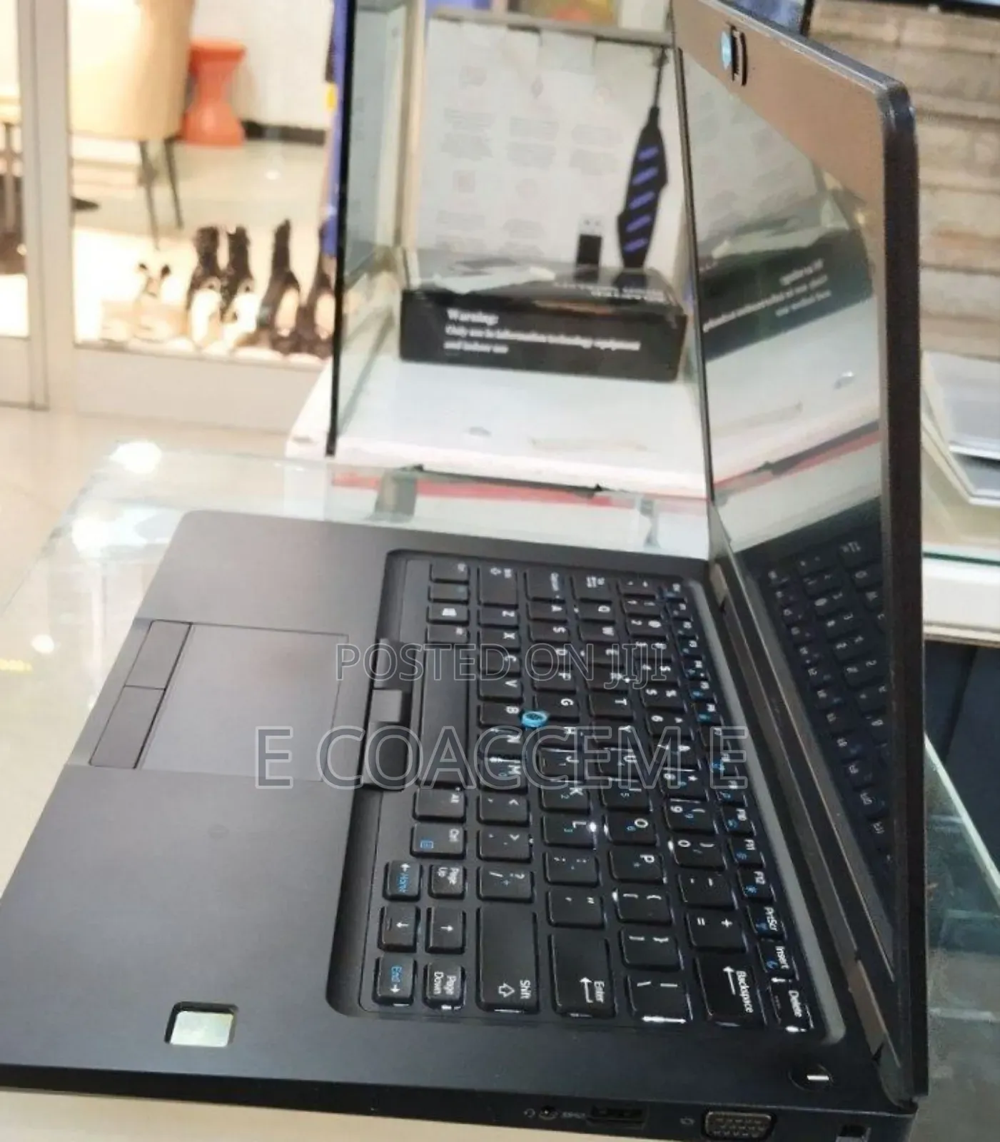 New Laptop Dell 8GB Intel Core I7 SSD 256GB