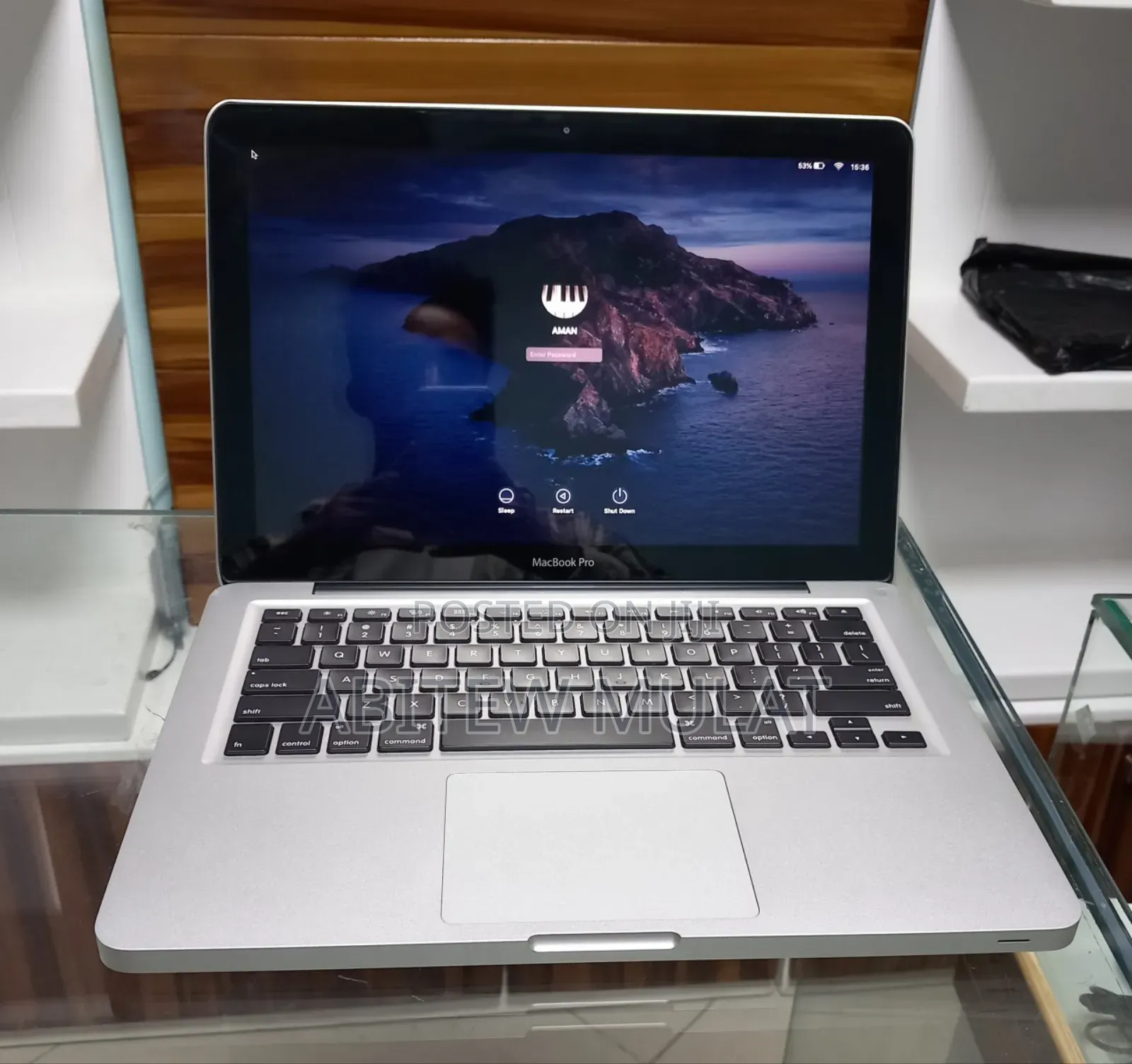 New Laptop Apple MacBook 2012 8GB Intel Core I5 HDD 500GB