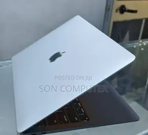 Photo - New Laptop Apple MacBook Air 2020 M1 8GB Intel Core I5 SSD 256GB