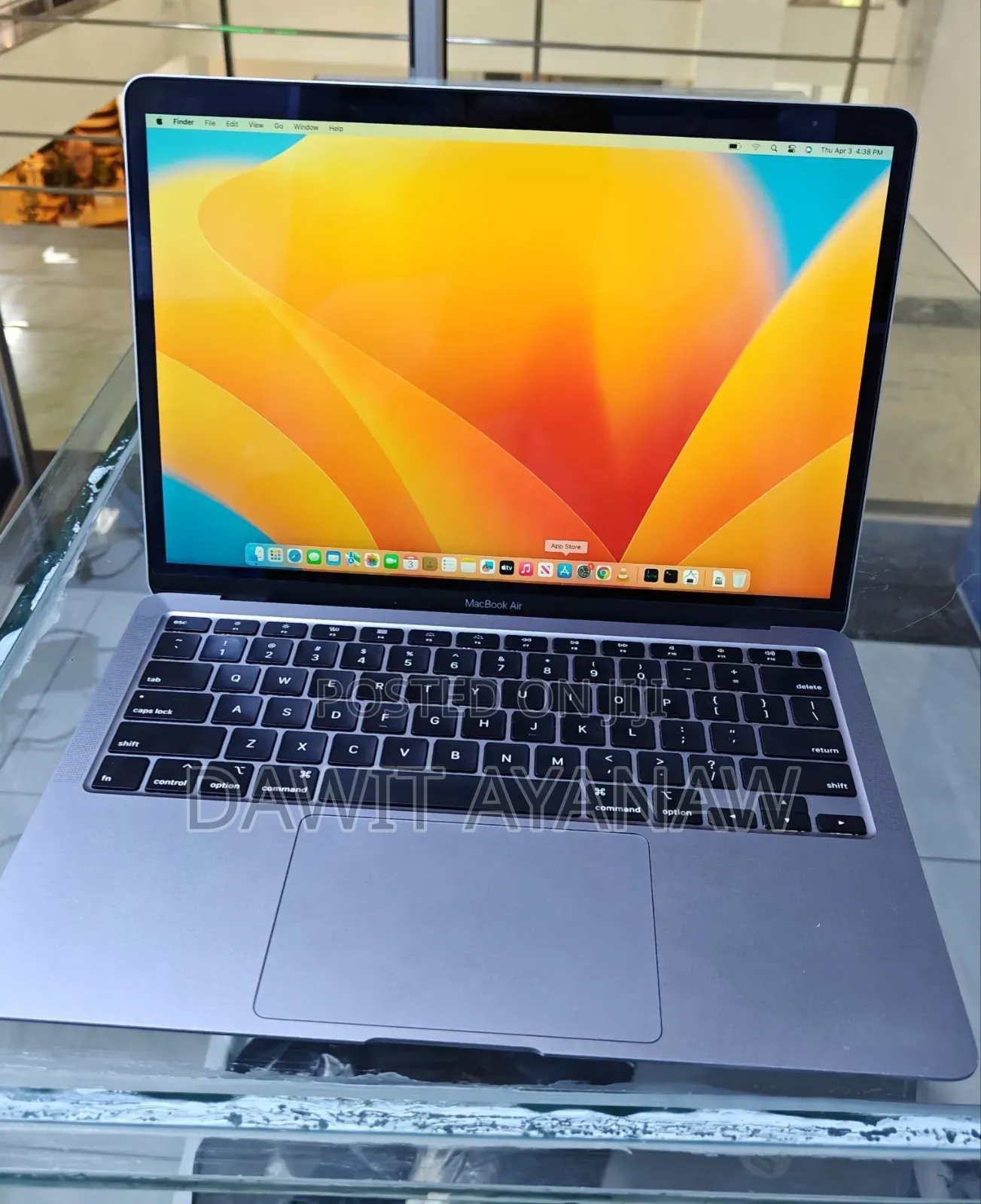 New Laptop Apple MacBook Air 2020 8GB Intel Core I5 SSD 256GB