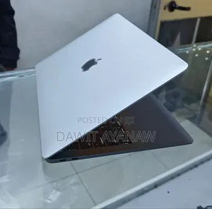 New Laptop Apple MacBook Air 2020 8GB Intel Core I5 SSD 256GB