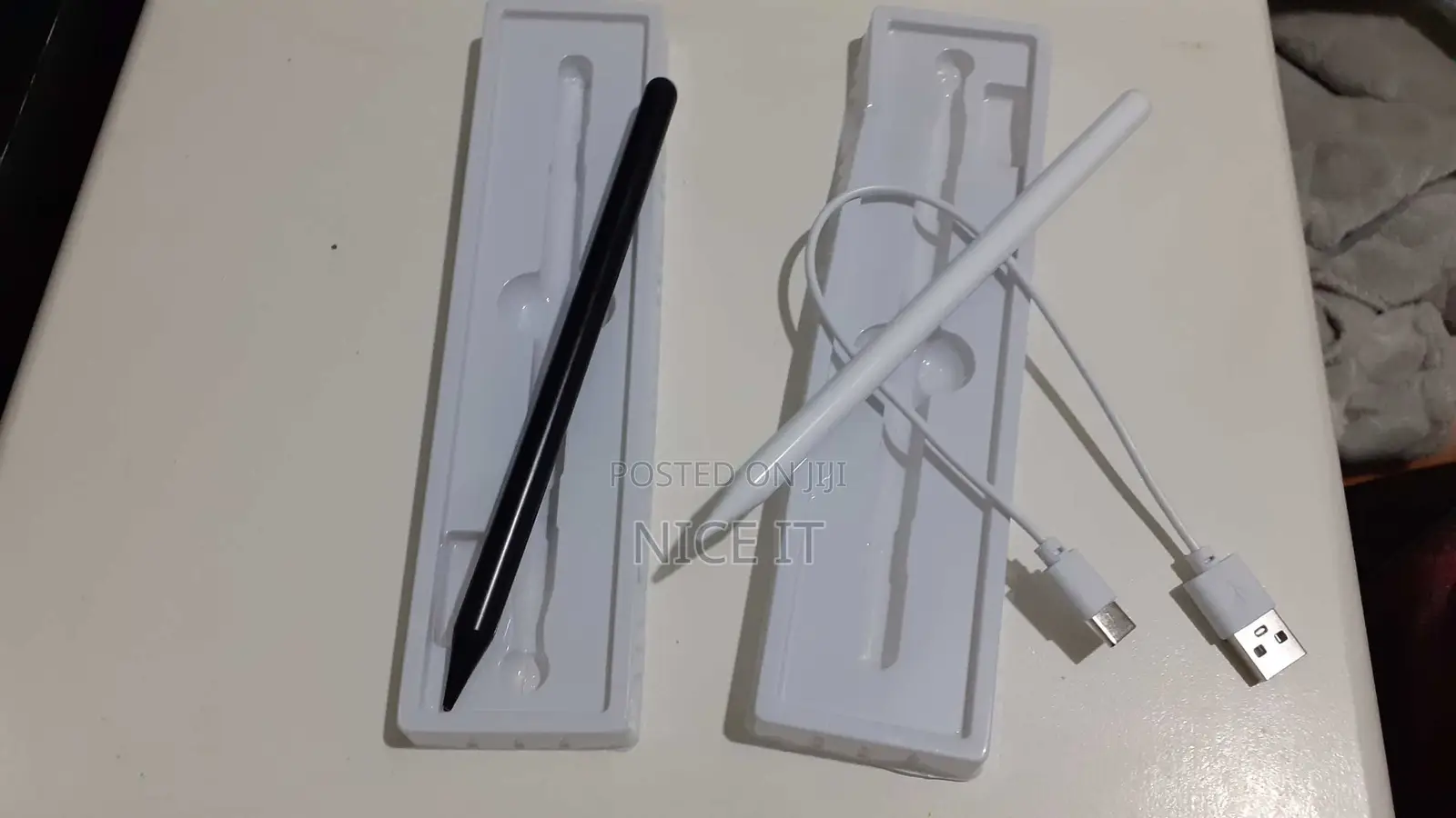Universal Stylus Pen for Touch Screens