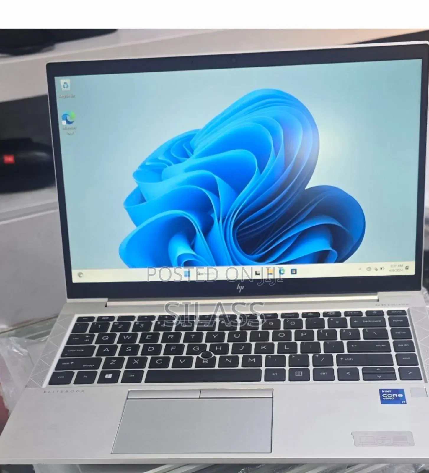 New Laptop HP EliteBook 840 G8 16GB Intel Core I7 SSD 512GB