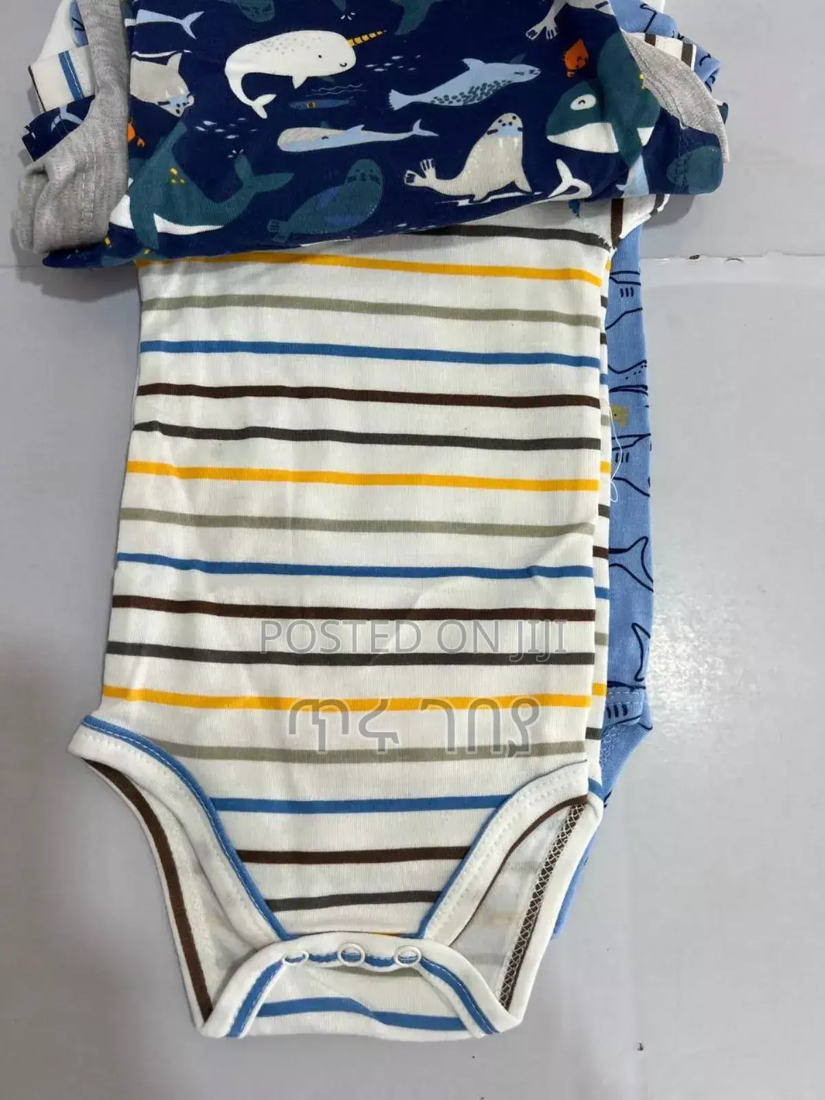 5 ፍሬ እጅጌ ጉርድ የዳይፐር ቲሸርት