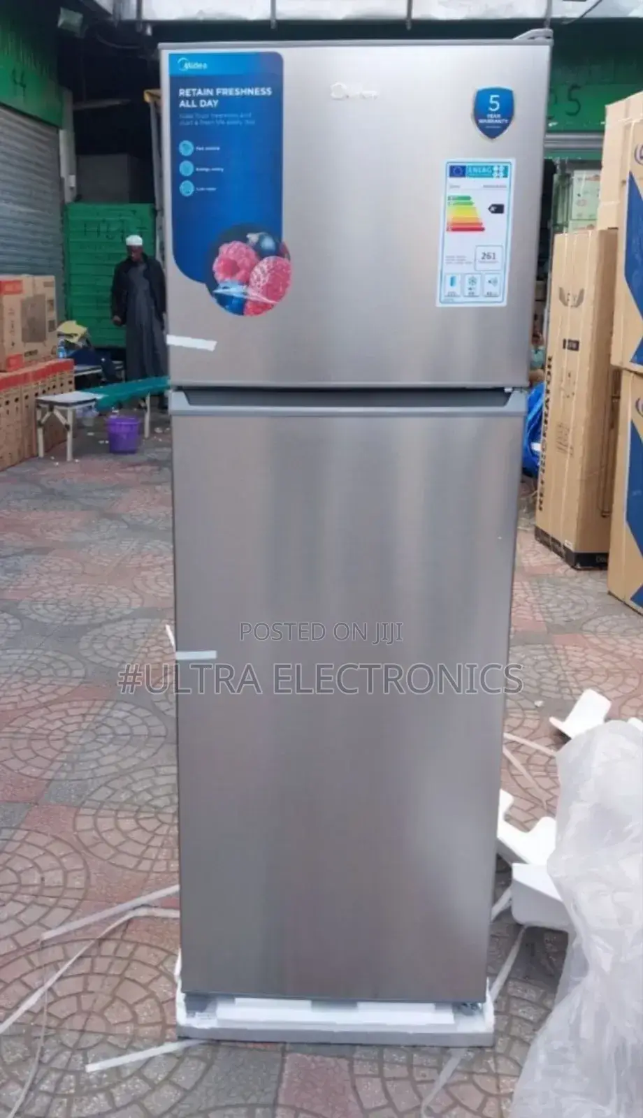 Media Refrigerator 414l