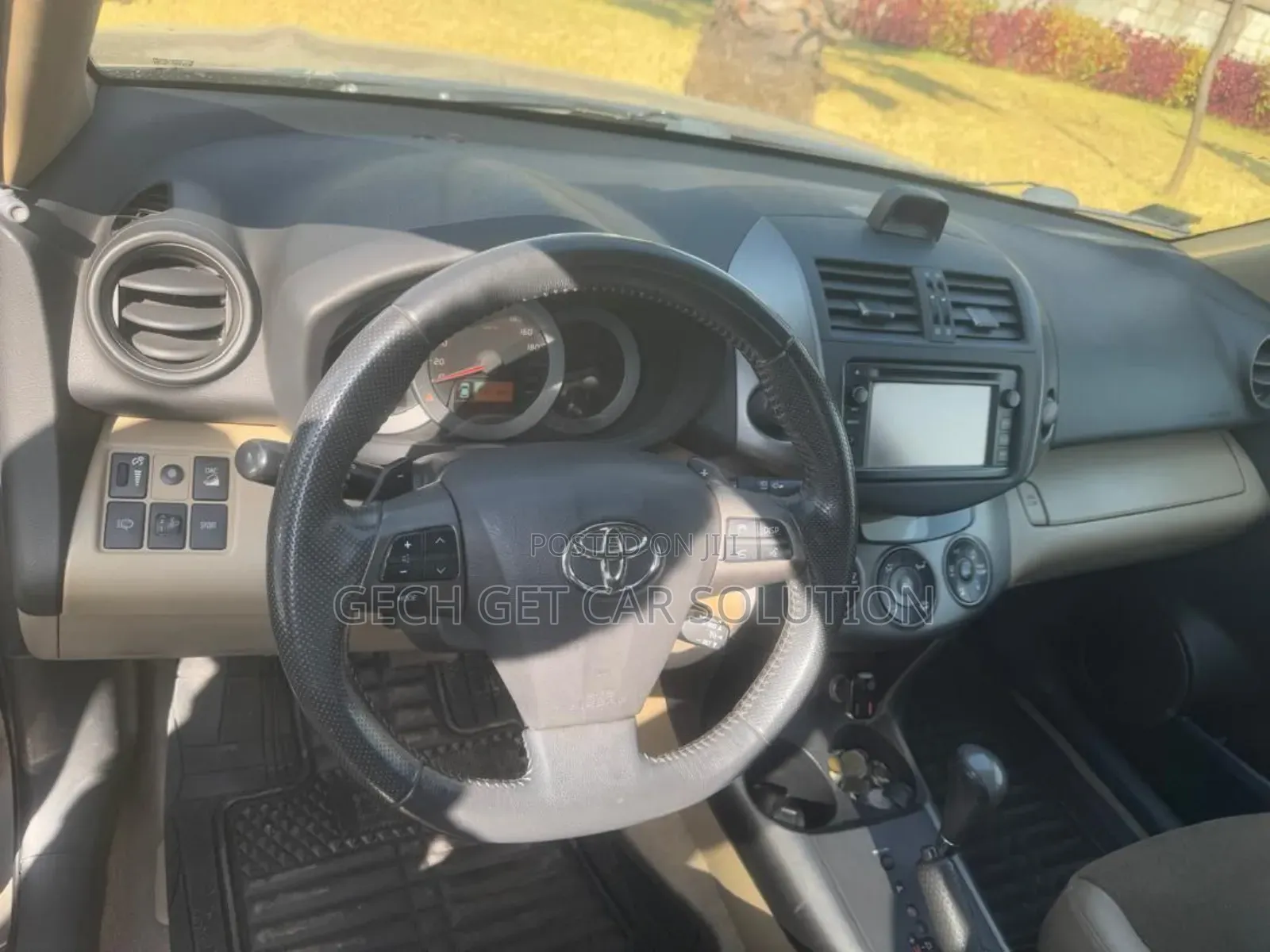 Toyota RAV4 2012 Brown