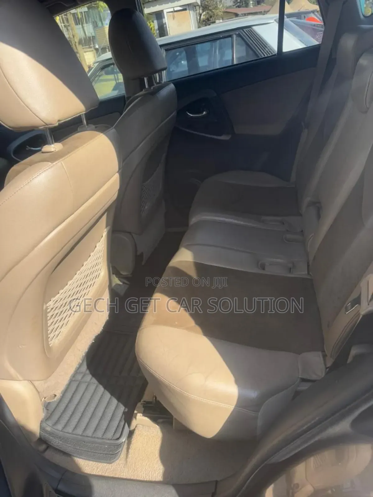 Toyota RAV4 2012 Brown