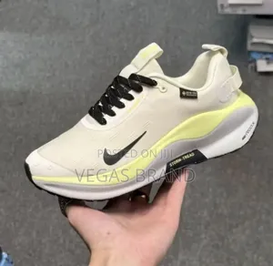 Photo - Nike Infinity Run Goretex White Yellow Master Quality Shoes
