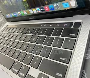 Photo - New Laptop Apple MacBook Pro M1 8GB Apple M1 Pro SSD 256GB