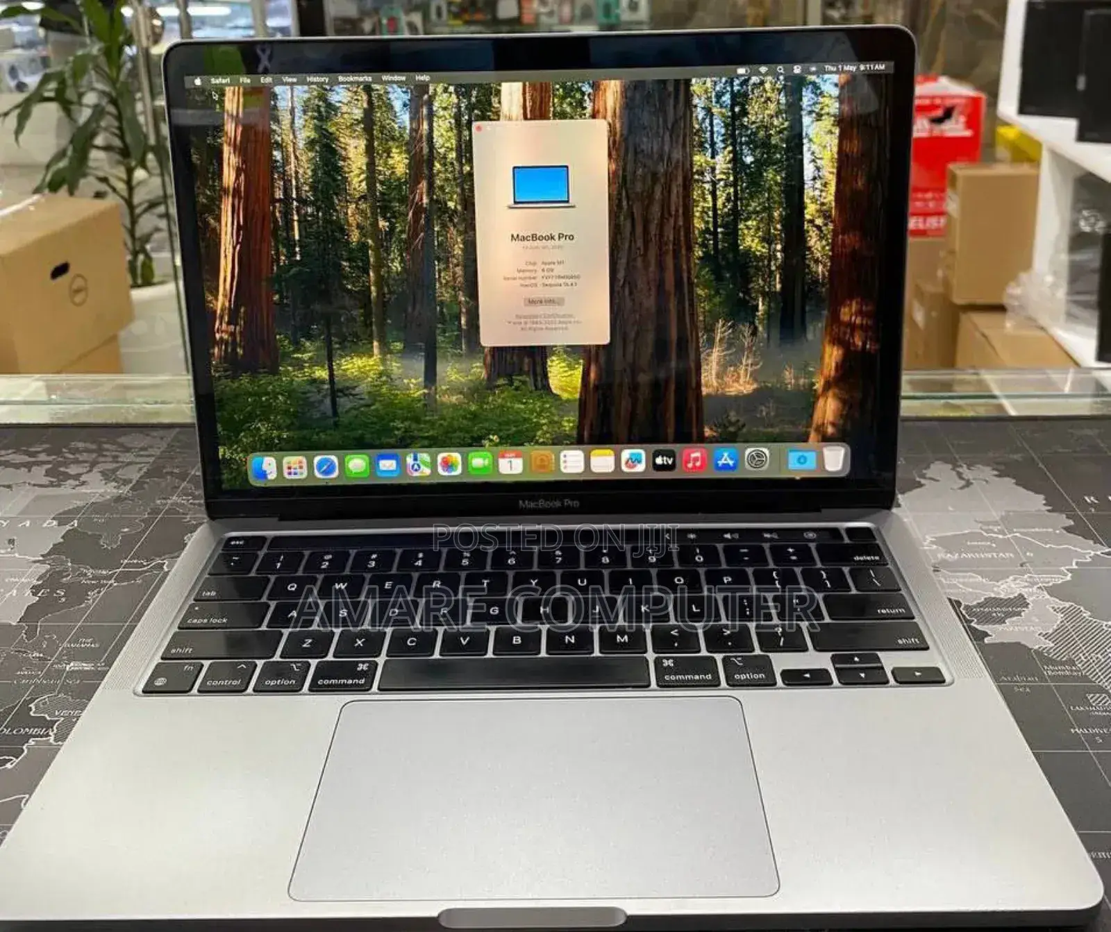New Laptop Apple MacBook Pro 2020 M1 8GB Apple M1 Pro SSD 256GB