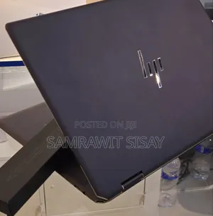 New Laptop HP Spectre 16GB Intel Core I7 SSD 1T