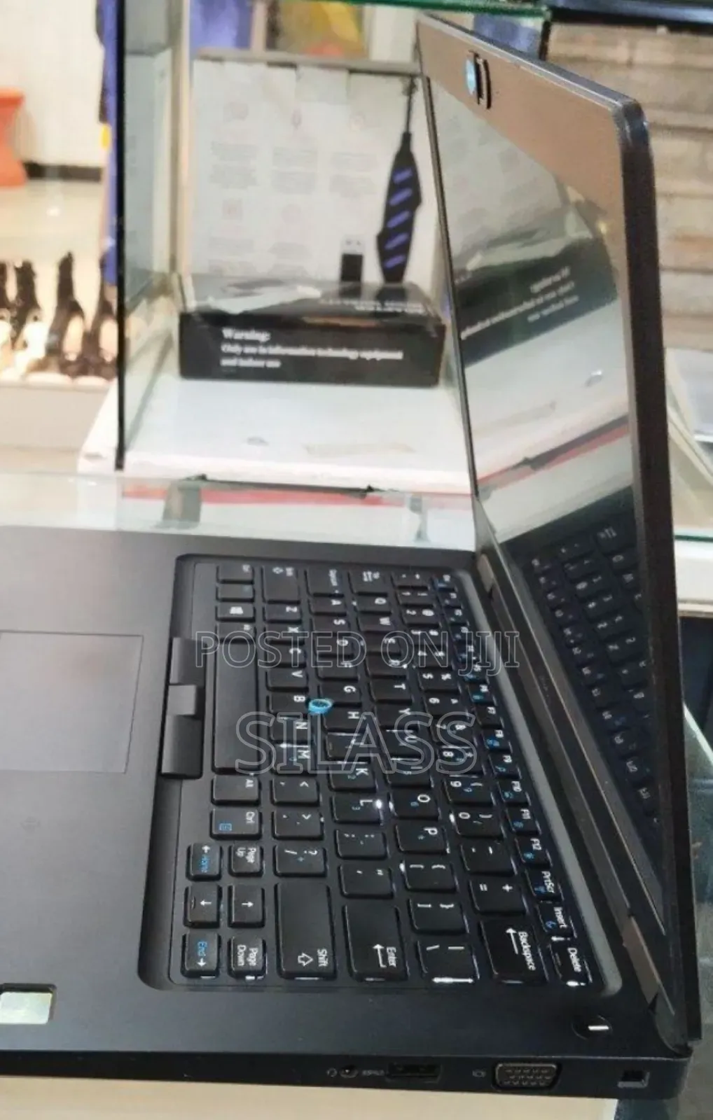 New Laptop Dell Latitude 5490 8GB Intel Core I7 SSD 256GB