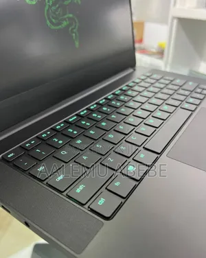 New Laptop Razer Blade 16GB AMD Ryzen 9 SSD 1T