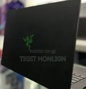 New Laptop Razer Blade 16GB AMD Ryzen 9 SSD 1T