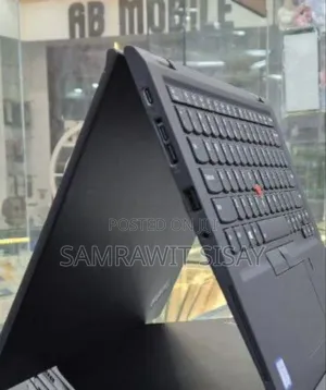 Photo - New Laptop Lenovo ThinkPad Yoga 370 16GB Intel Core I5 SSD 512GB