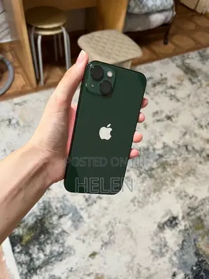 Apple iPhone 13 256 GB Green