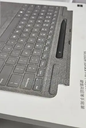 New Microsoft Surface Pro 11th Edition, a Copilot+ PC 16GB SSD 512GB