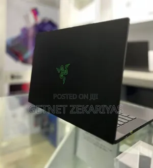 New Laptop Razer Blade 16GB AMD Ryzen 9 SSD 1T