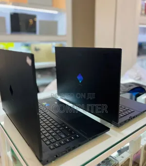 New Laptop HP Omen 17 32GB Intel Core I7 SSD 2T