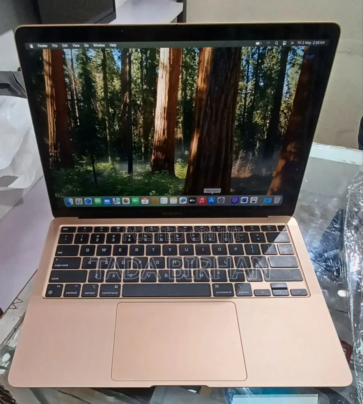 New Laptop Apple MacBook Air 2020 M1 8GB Intel Core I7 SSD 256GB