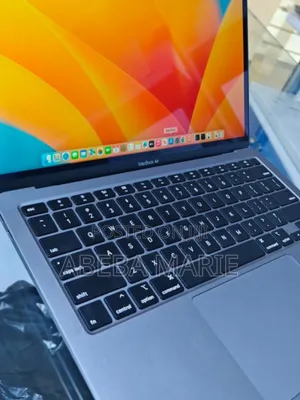 Photo - New Laptop Apple MacBook Air 2020 M1 8GB Intel Core I5 SSD 256GB