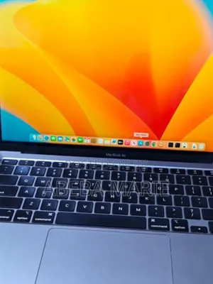 New Laptop Apple MacBook Air 2020 M1 8GB Intel Core I5 SSD 256GB