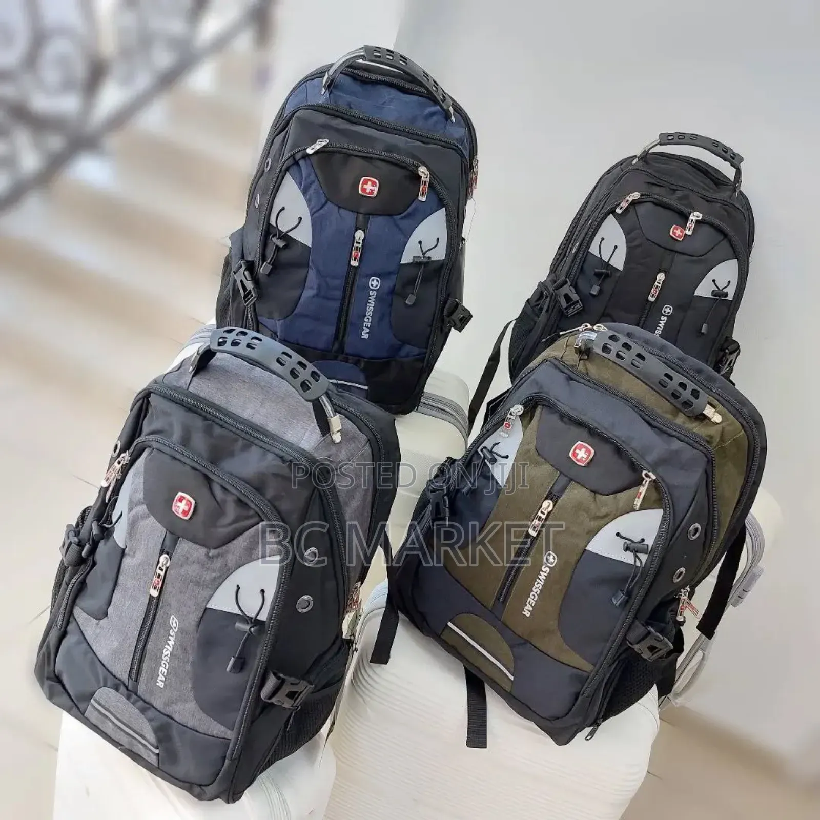 Usb Jack Swissgear Back Pack