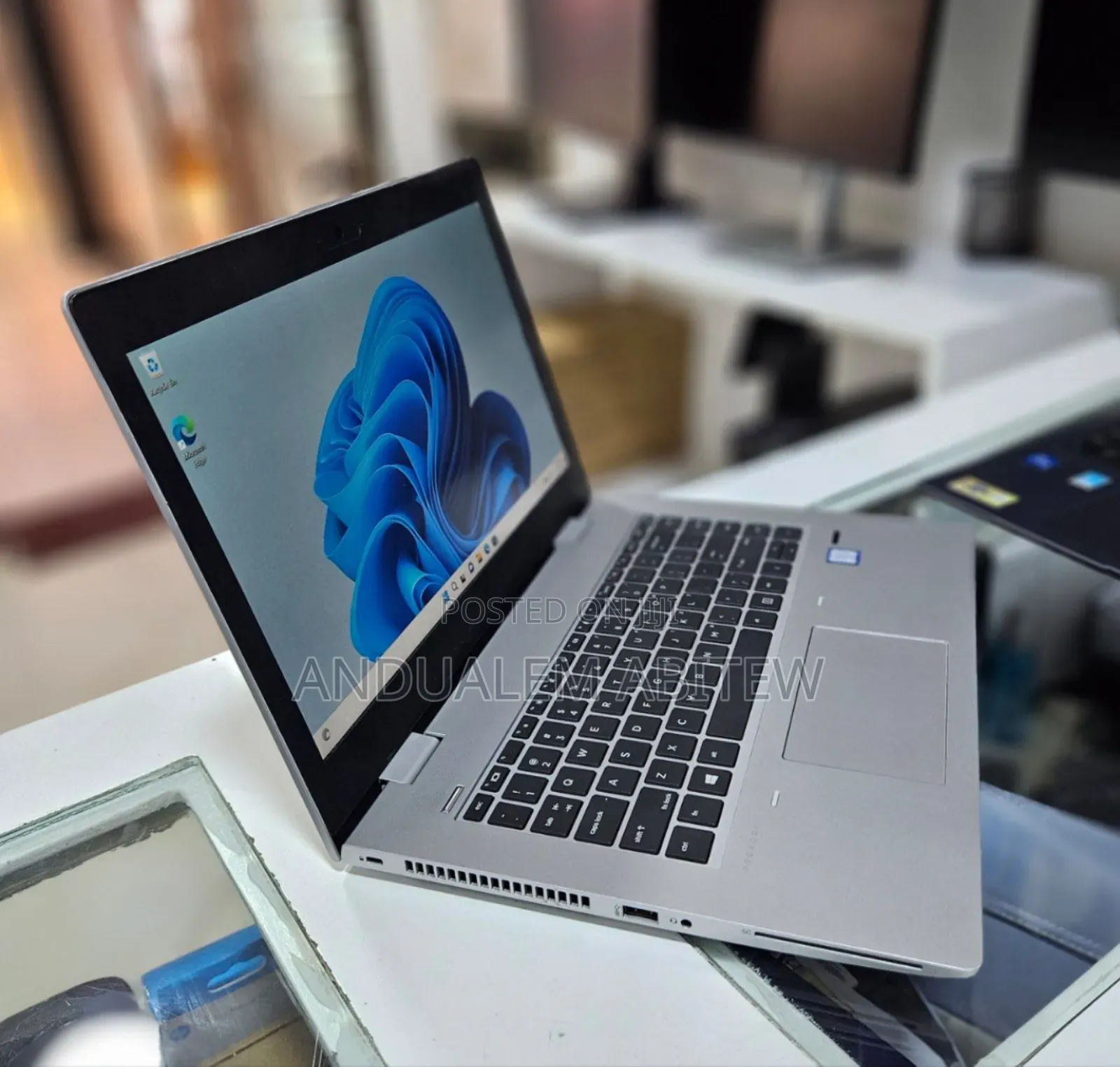 New Laptop HP ProBook 640 G4 16GB Intel Core I7 SSD 512GB