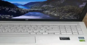 New Laptop HP 15-Da2933nia 16GB Intel Core I5 SSD 512GB