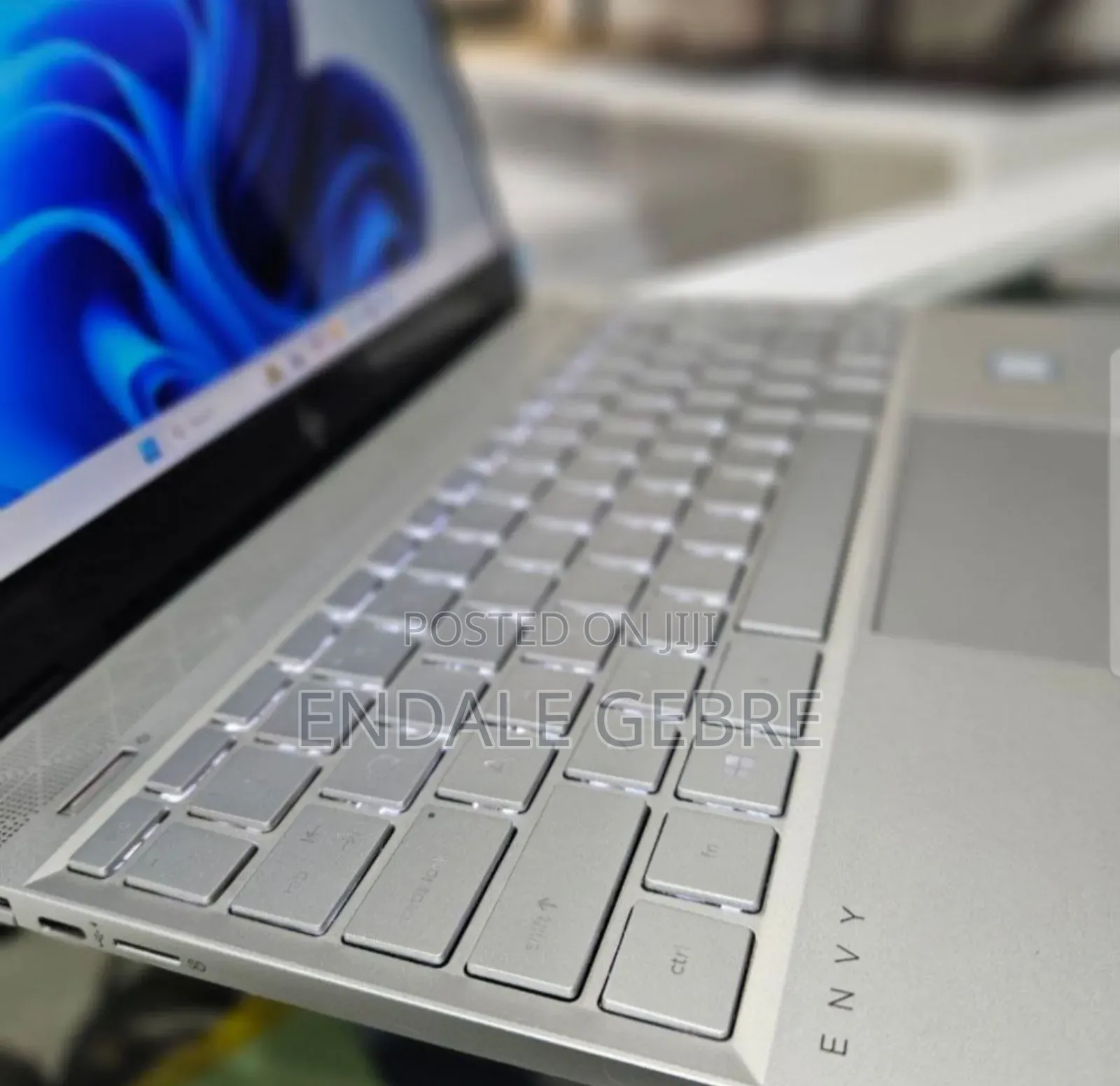 New Laptop HP Envy 13 4GB Intel Core I5 SSD 256GB