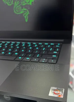 New Laptop Razer Blade 16GB AMD Ryzen 9 SSD 1T